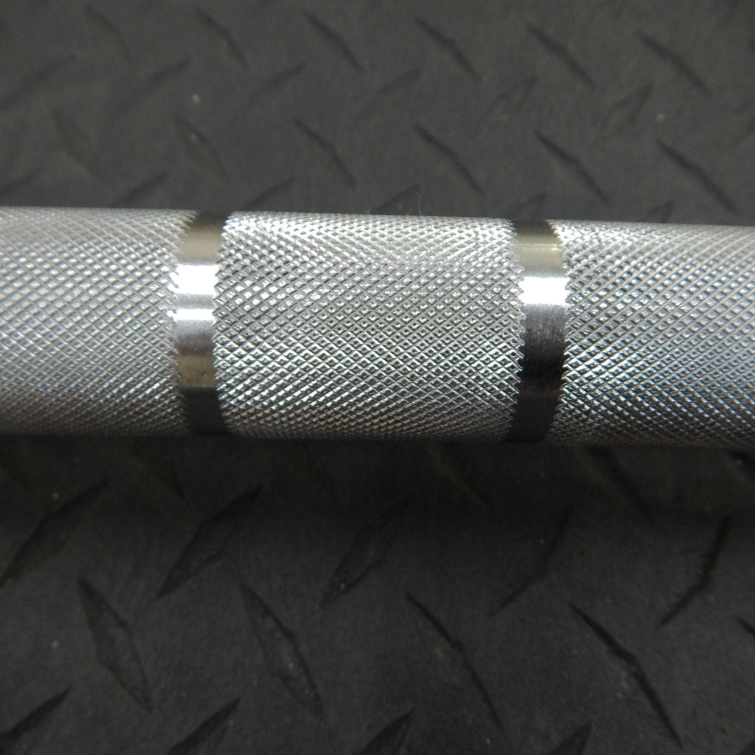 Dual Olympic Rings with great knurling for amazing grip