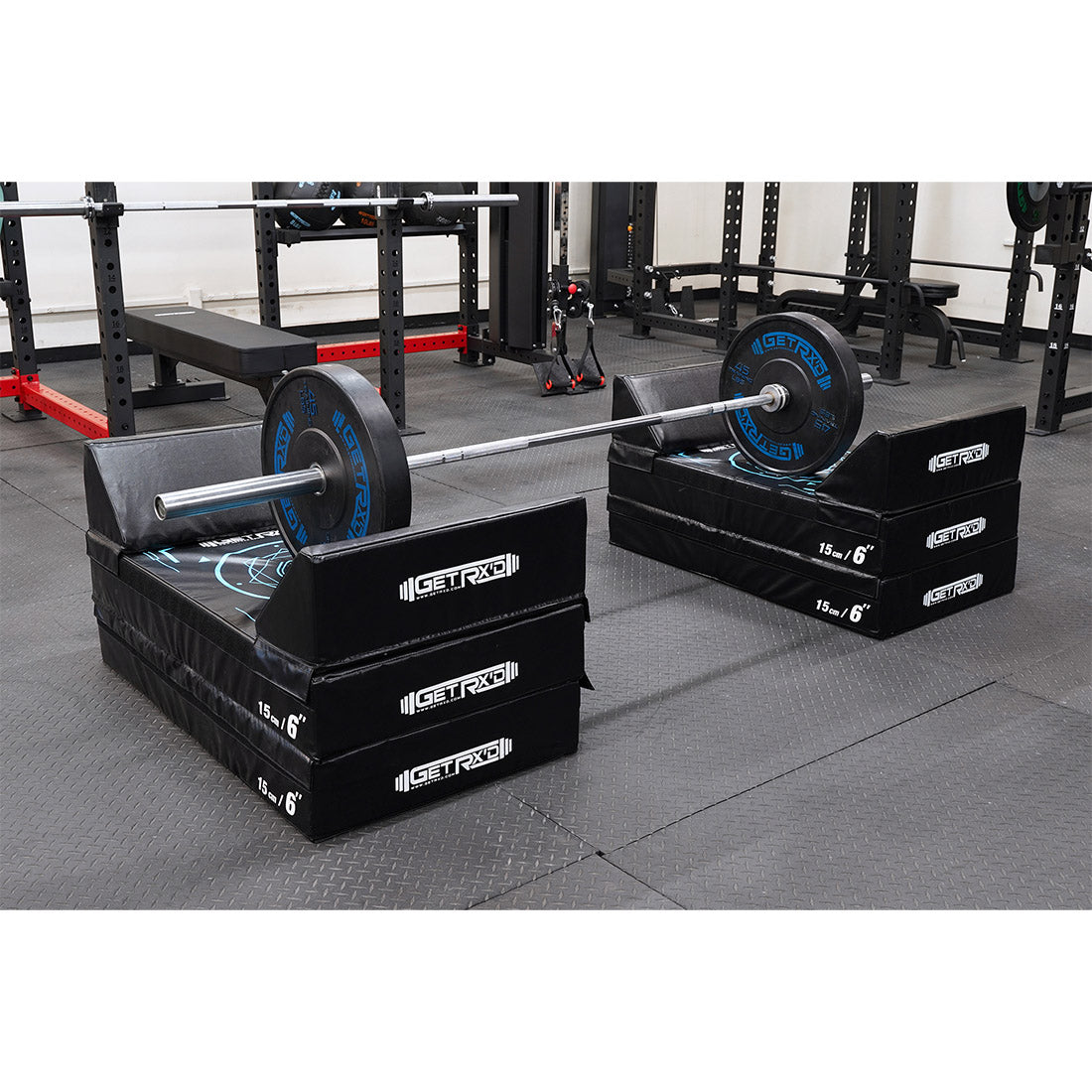 Edge Sets attached to Foam Suppression Mats 2.0 (sold separately) can be used as pull-blocks
