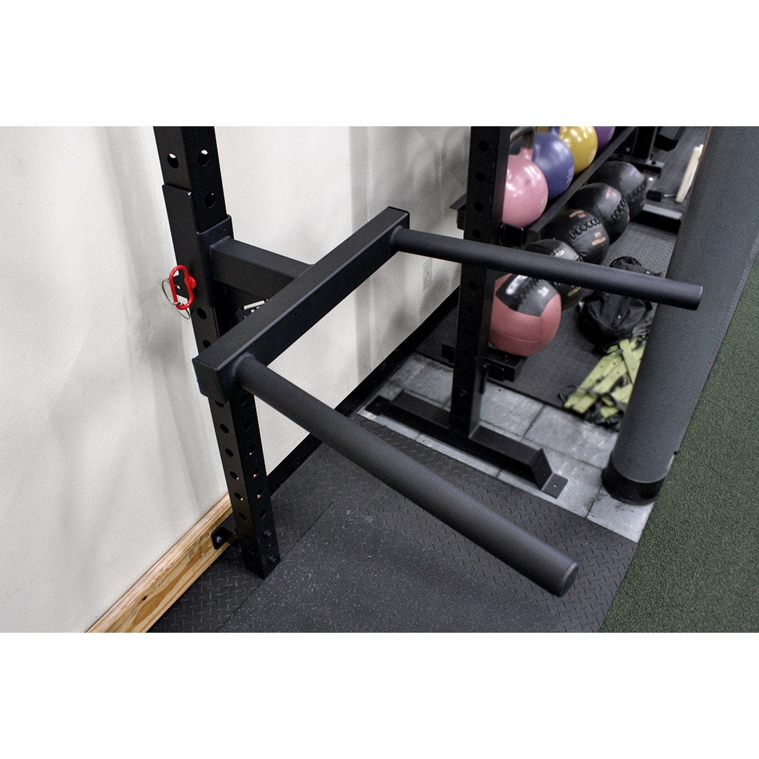 Compatible with most Builder Rig Accessories, such as Builder Plate Sleeves (not included)