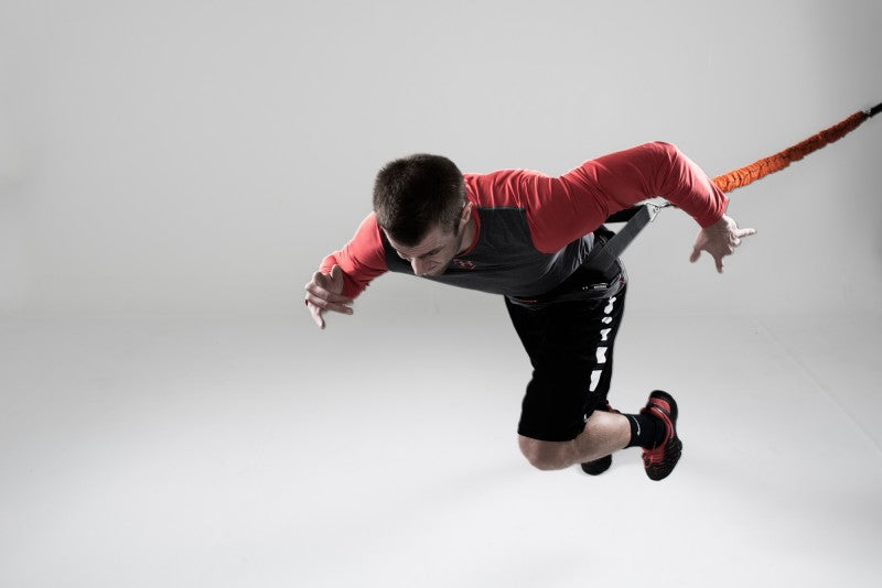 Comes with: (1) Anchor (1) Power Pull Belt (1) 6' Stretchable Resistance with Cover