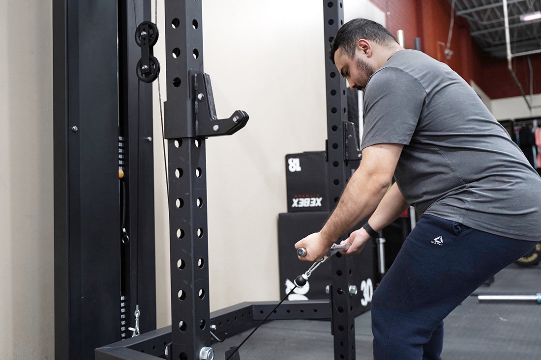 HRHL-400 Builder® Half Rack with Lat Pulldown and Low Row Attachment